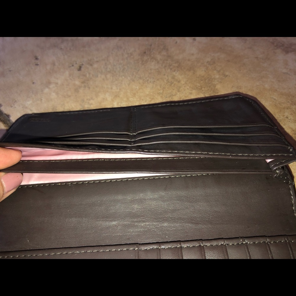 Coach Wallet - Picture 5 of 6